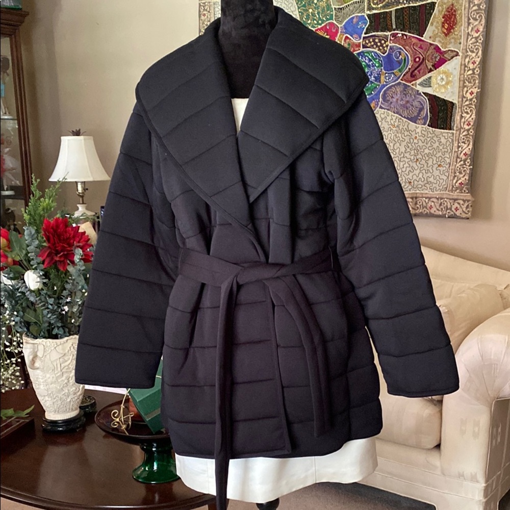 SPANX 💕Black Puffy Jacket💕